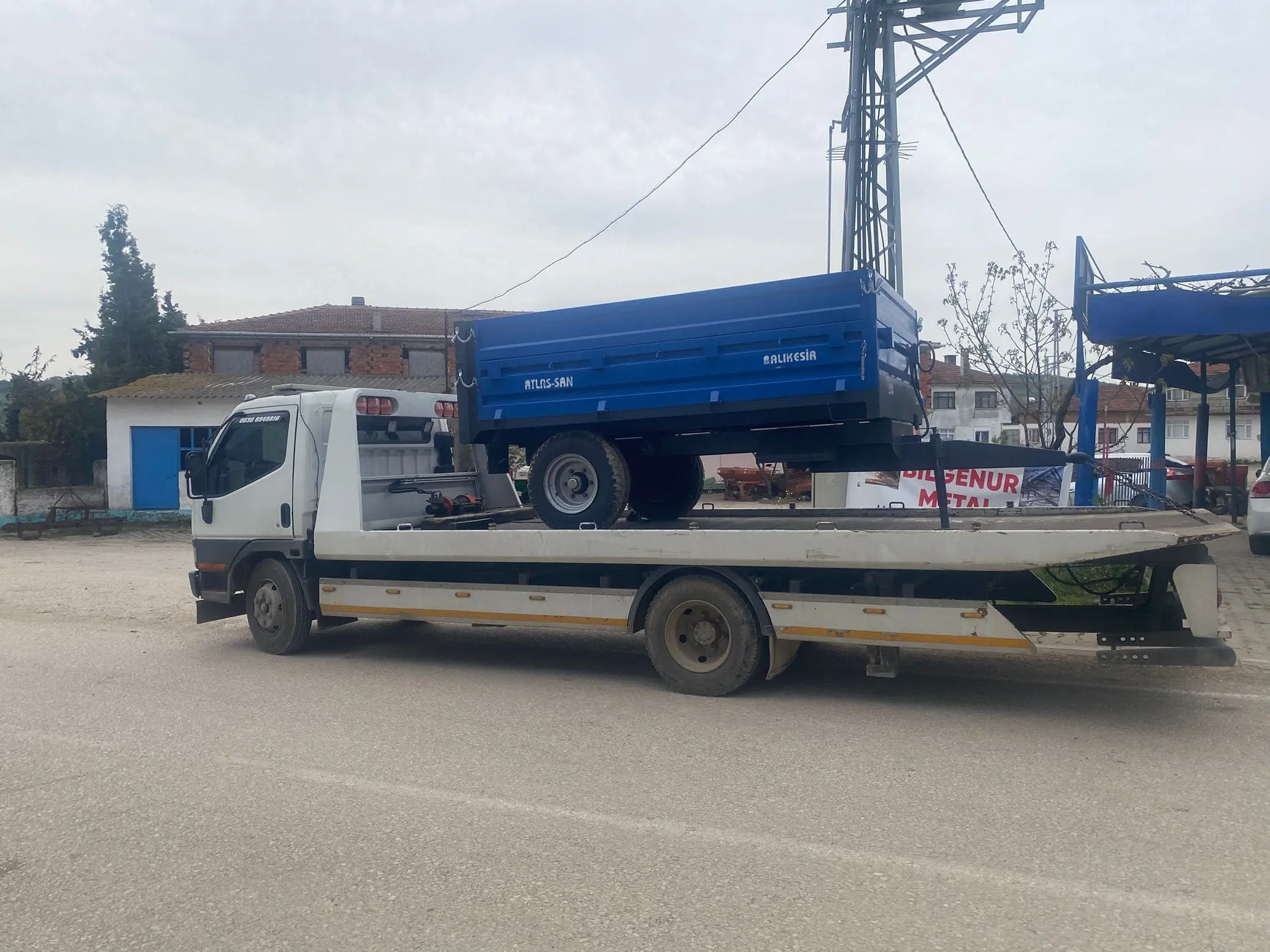 İş makinesi ve römork taşıma hizmeti